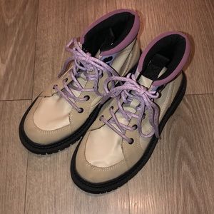 ZARA girls/women lace-up boots, size 34 EU